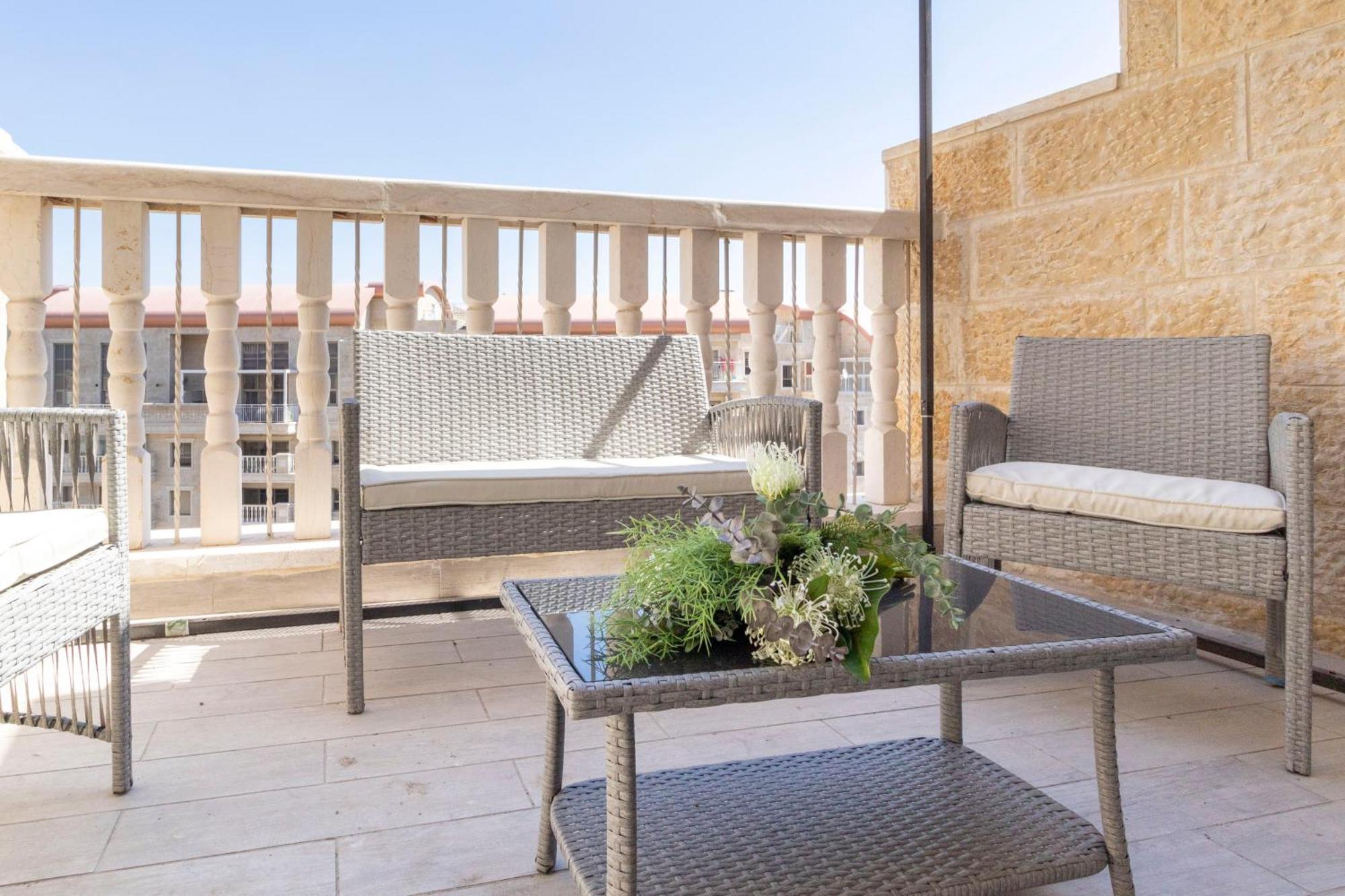 Stylish 1 Bedrooms Parking At City Gate القدس المظهر الخارجي الصورة